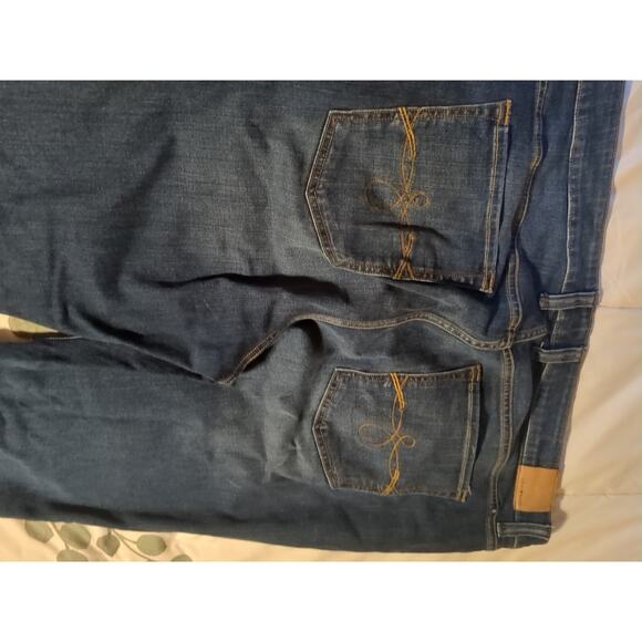 Lucky Brand Women's Plus Size 24W Emma Crop Jeans Blue Cotton Blend Zip Solid - Picture 8 of 9